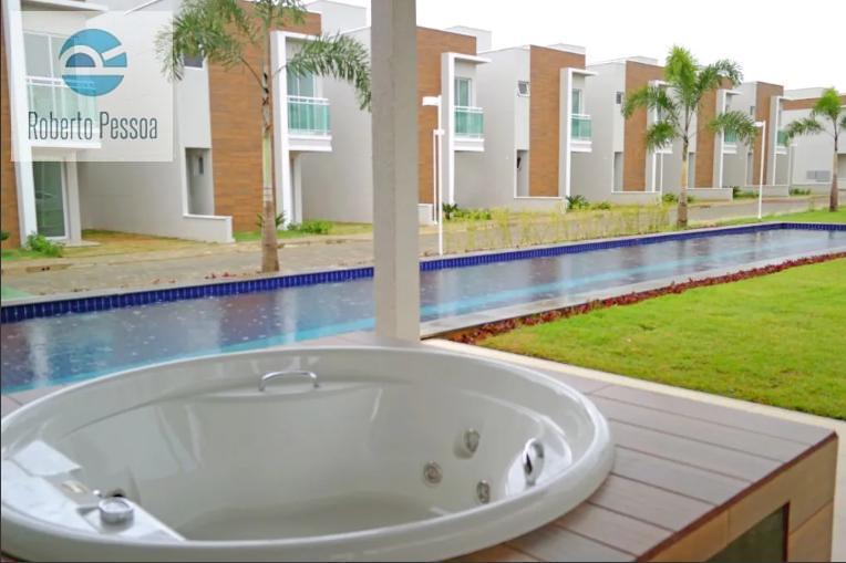 jacuzzi