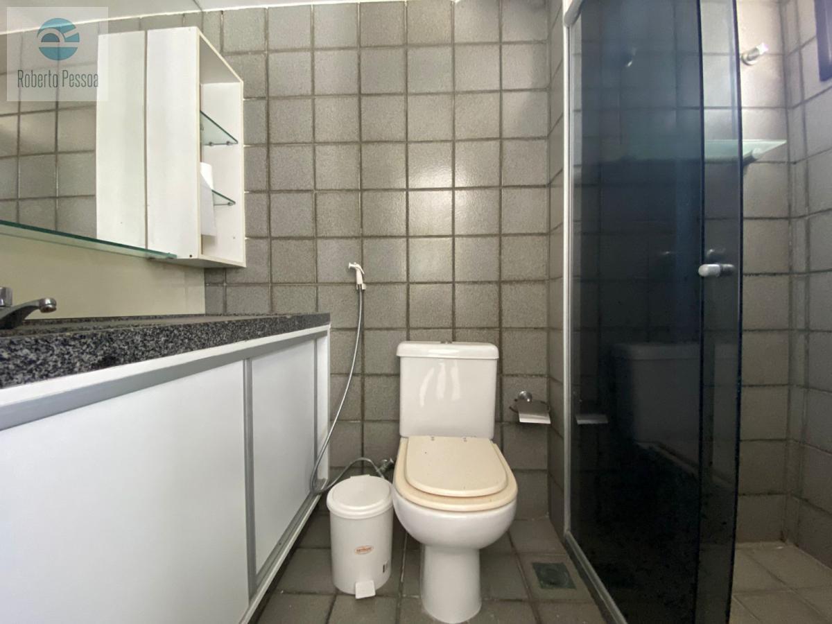 wc sute 02