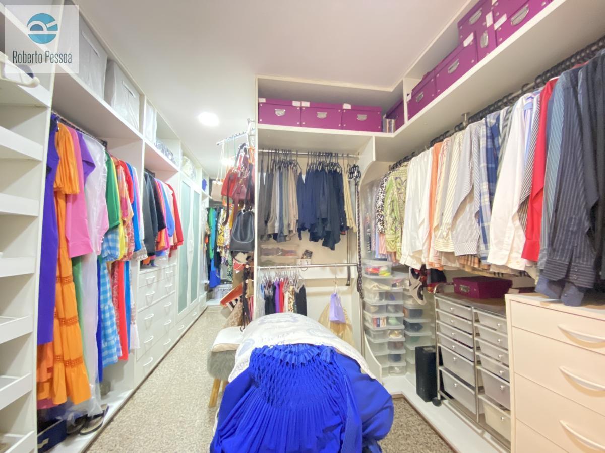 closet sute master