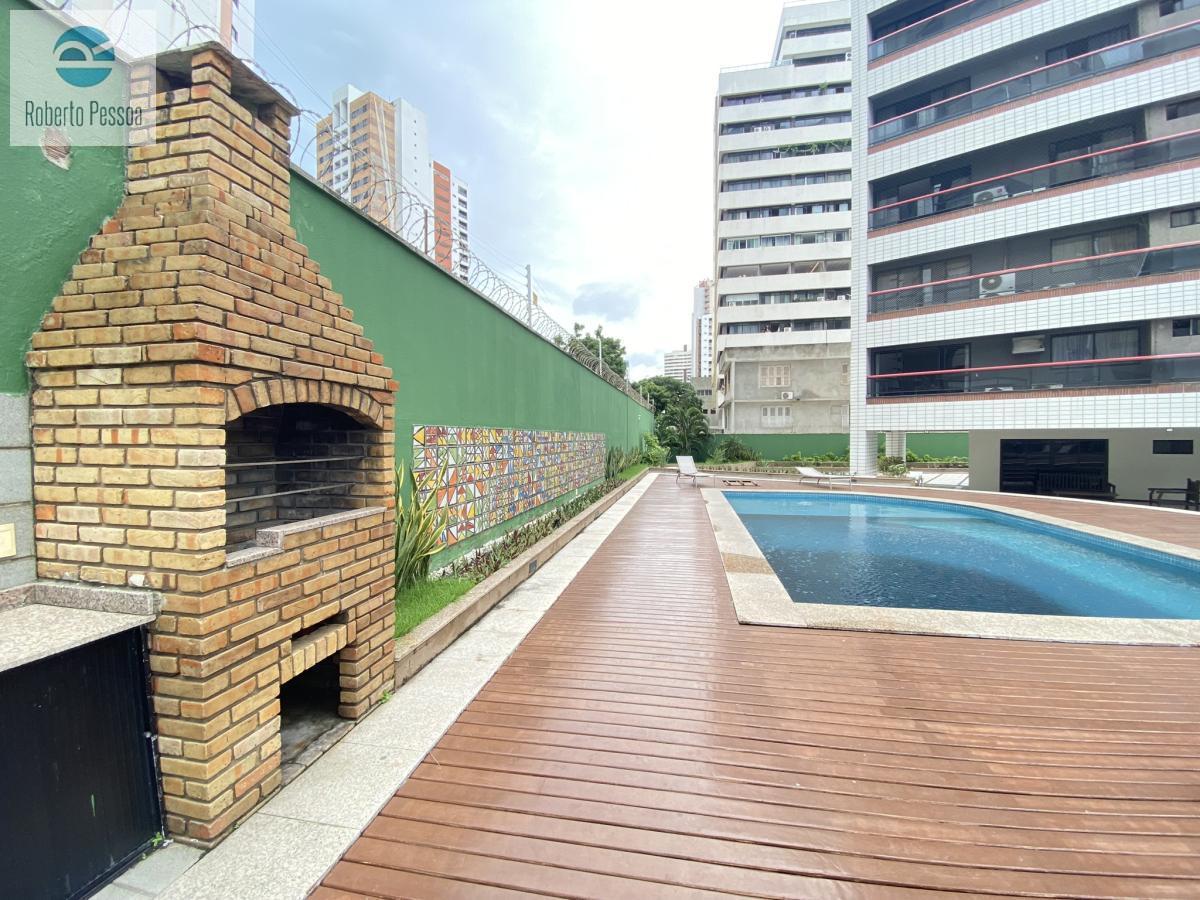 deck com churrasqueira