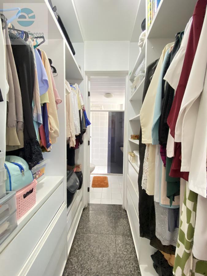closet sute master