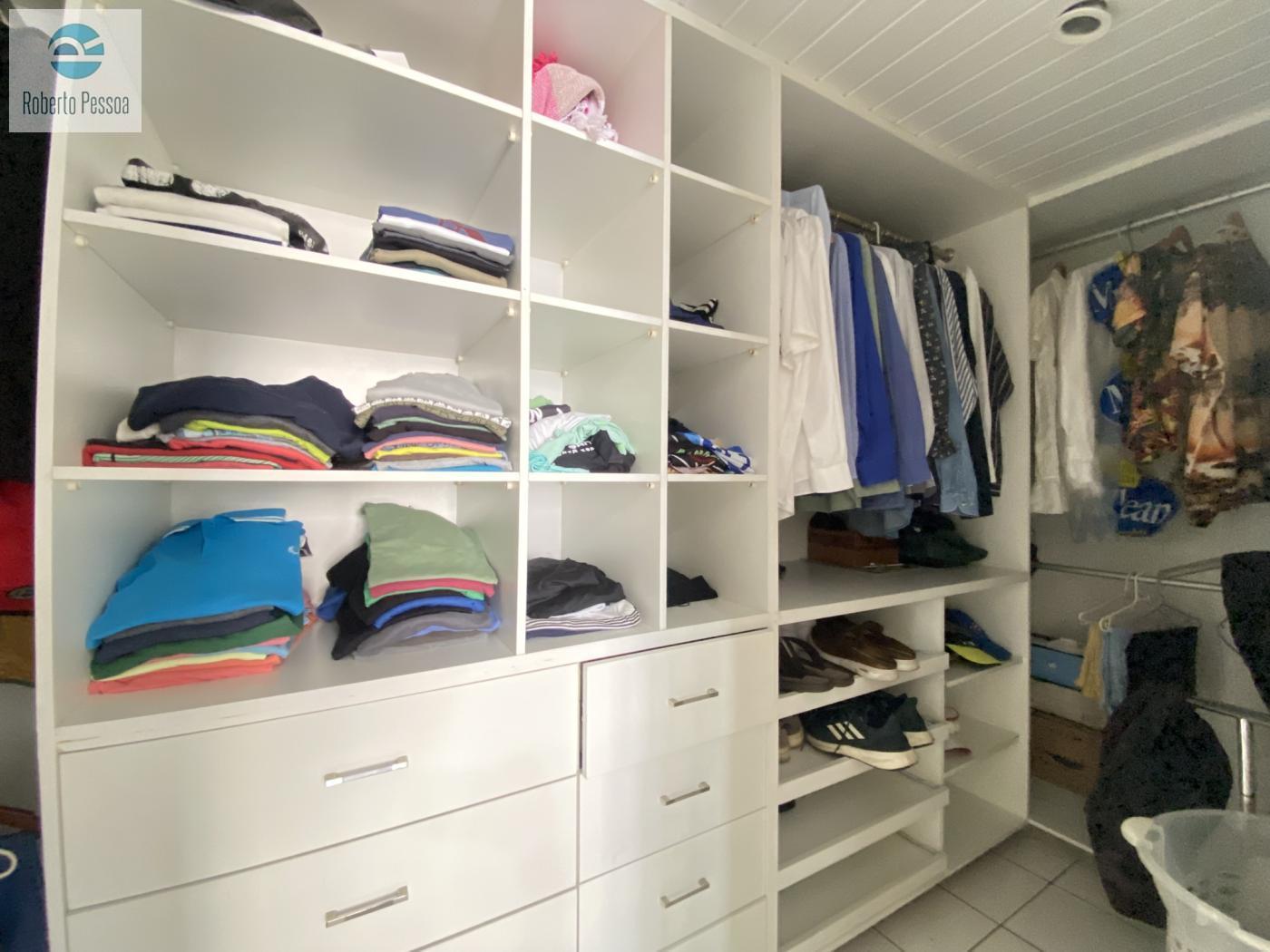 closet sute master