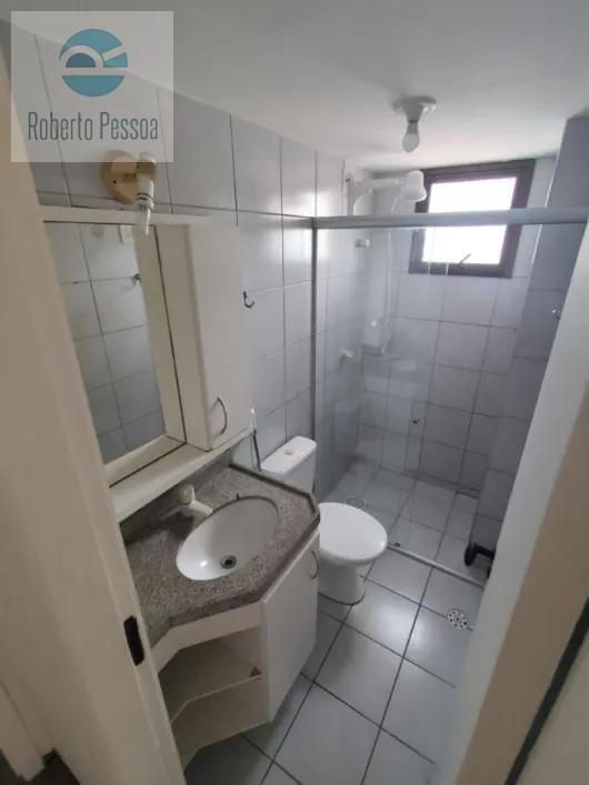wc sute 02