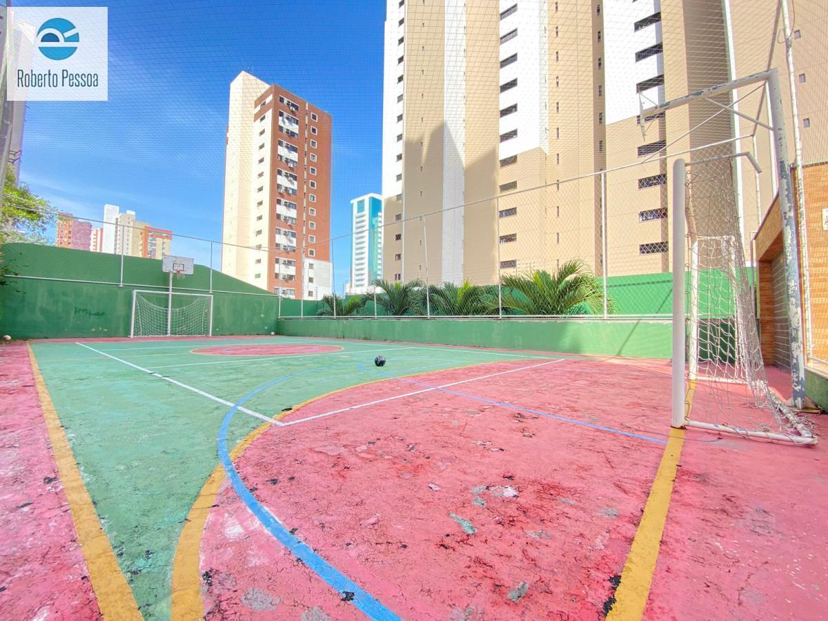 quadra poliesportiva